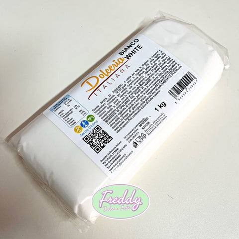 Pasta di zucchero bianca da 1 kg per copertura Dolceria Italiana